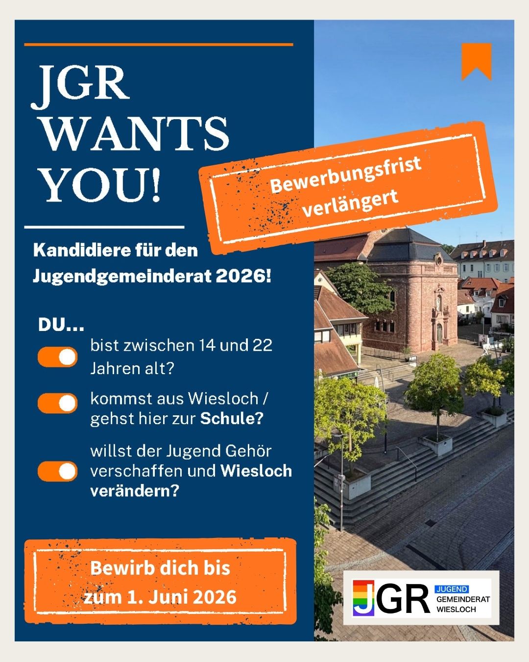 Dieser Alternativtext wurde KI-generiert: Ein farbiges Plakat wirbt für die Bewerbung zum Jugendgemeinderat. Es zeigt ein Gebäude mit einem Platz davor und enthält Informationen zur Altersspanne und den Voraussetzungen für eine Bewerbung.