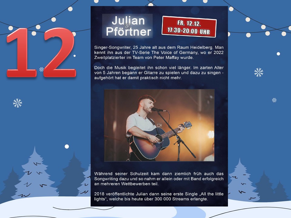 Dieser Alternativtext wurde KI-generiert: Ein Werbeflyer in Blau mit winterlichen Elementen, wie Schneeflocken und Tannen. Er zeigt eine Person, die Gitarre spielt, und enthält Textinformationen über einen Musiker und dessen Auftritt.