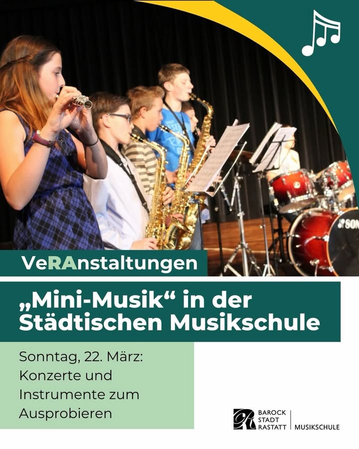 Dieser Alternativtext wurde KI-generiert: Ein farbiges Bild zeigt Blechblasinstrumente und eine Person, die in eines spielt. Im Vordergrund befindet sich Text, der eine Veranstaltung in einer Musikschule bewirbt.