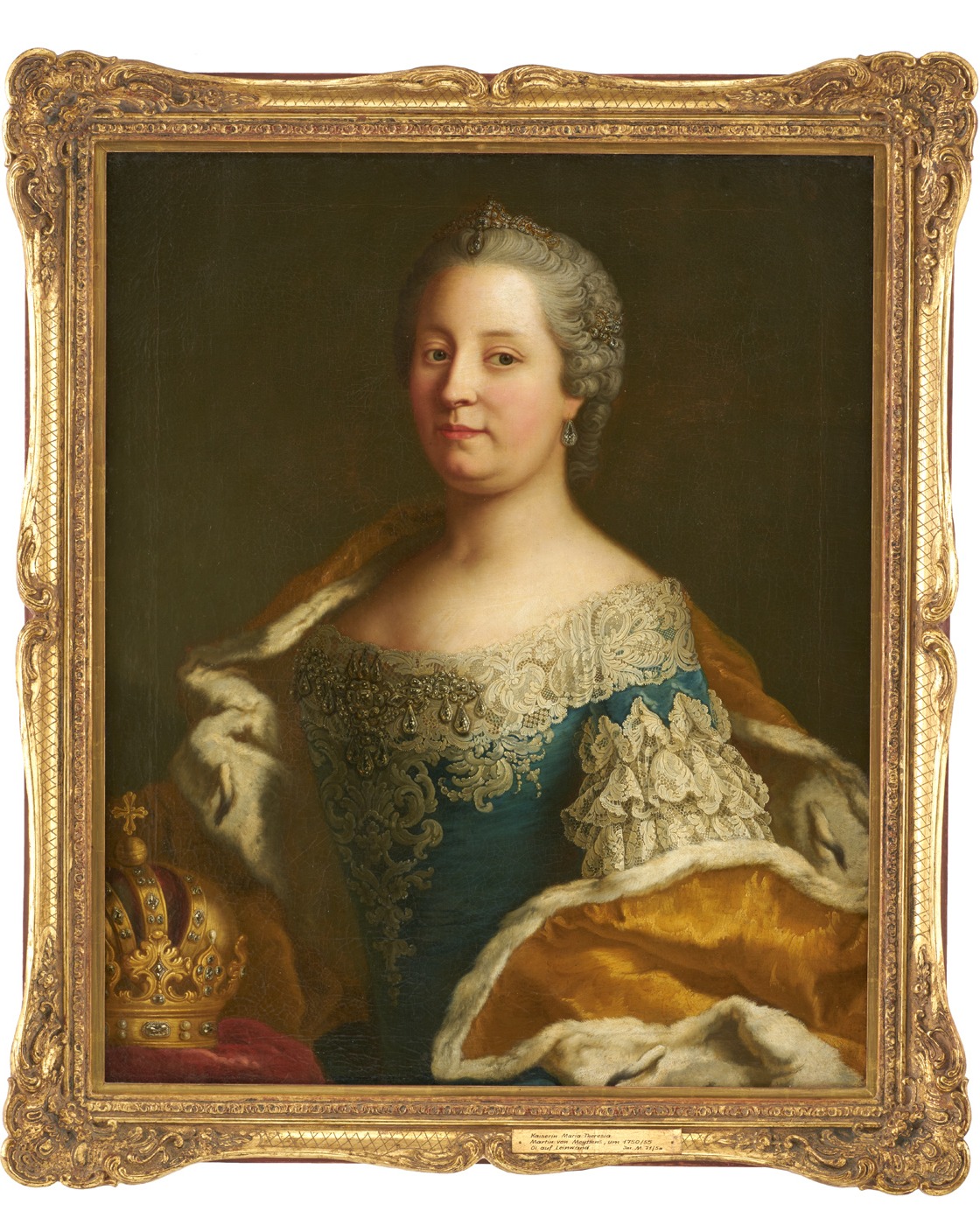 Dieser Alternativtext wurde KI-generiert: Ein formelles Porträt einer Person in reichhaltiger Kleidung mit einer aufwendigen goldenen Verzierung. Das Bild ist in einem verzierten, goldenen Rahmen gefasst und wirkt historisch.