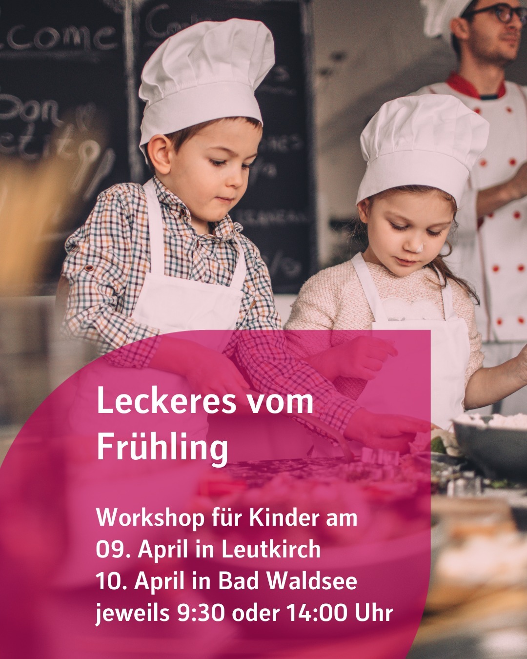 Zu sehen sind zwei Kinder, die gemeinsam Kochen. Bildtext: Leckeres vom Frühling
Workshop für Kinder am
9. April in Leutkirch
10. April in Bad Waldsee
jeweils 9:30 Uhr oder 14:00 Uhr