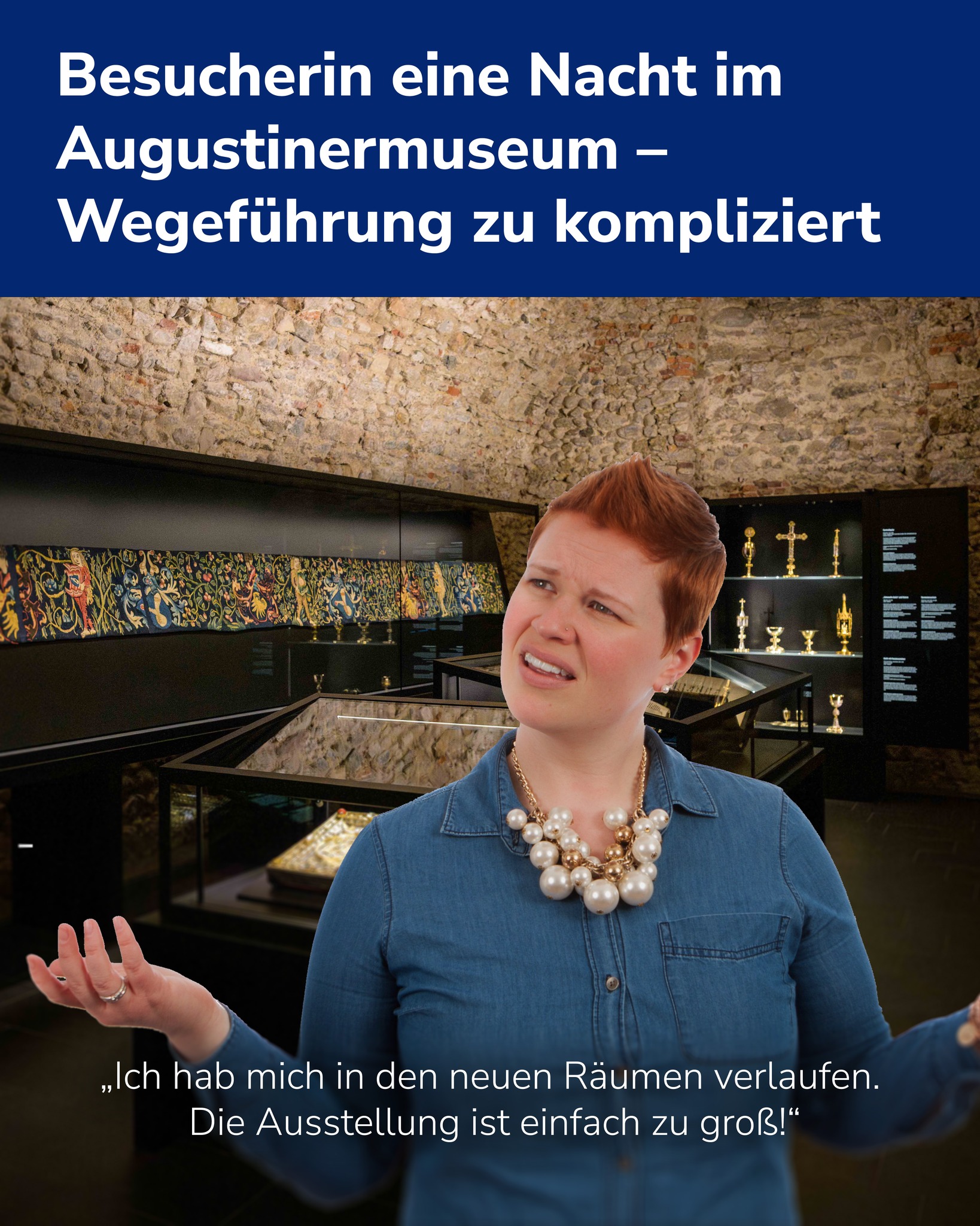 Dieser Alternativtext wurde KI-generiert: Ein Innenraum mit einer Person, die in ein Museum schaut. Im Hintergrund sind Ausstellungsstücke in Vitrinen zu sehen und eine alte Steinmauer.