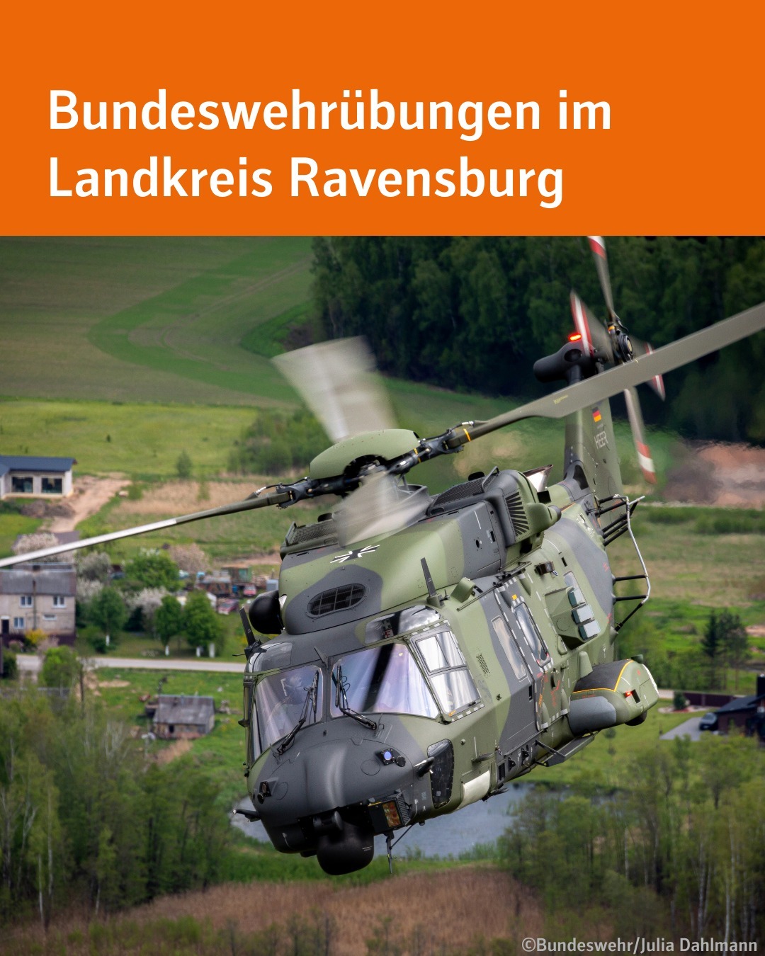 Bild von Bundeswehr Militär-Hubschrauber in einer Luftaufnahme.
Bildtext: Bundeswehrübungen im Landkreis Ravensburg
