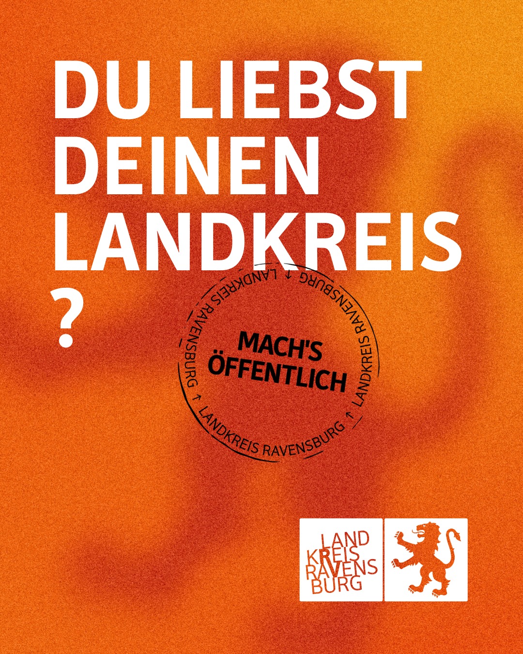 Dieser Alternativtext wurde KI-generiert: Rotes Hintergrundbild mit weißem Text, der eine Frage und verschiedene Logos und Siegel enthält. Das Bild ist in einem auffälligen, plakativ-ähnlichen Stil gehalten.